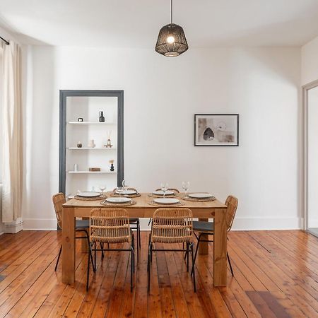 Appartement Spacieux Et Chaleureux Coeur De Ville Chambéry Kültér fotó