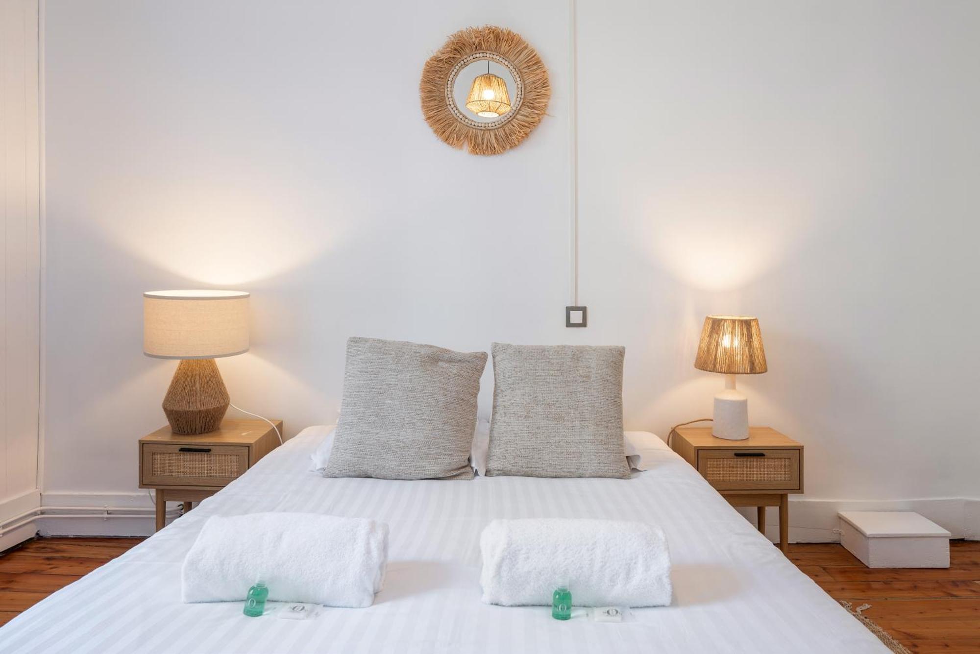 Appartement Spacieux Et Chaleureux Coeur De Ville Chambéry Kültér fotó