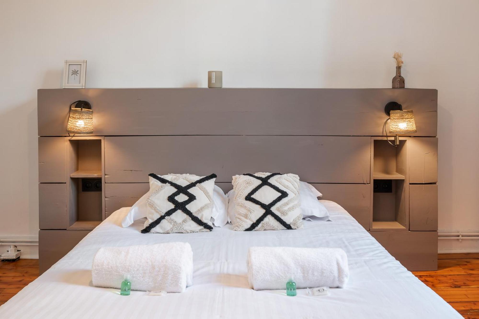 Appartement Spacieux Et Chaleureux Coeur De Ville Chambéry Kültér fotó